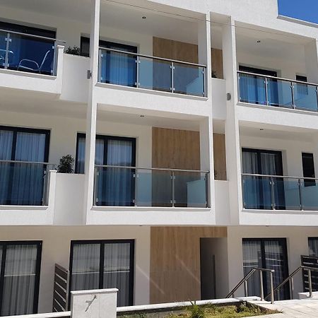 Sarti Holidays Apartment Luaran gambar