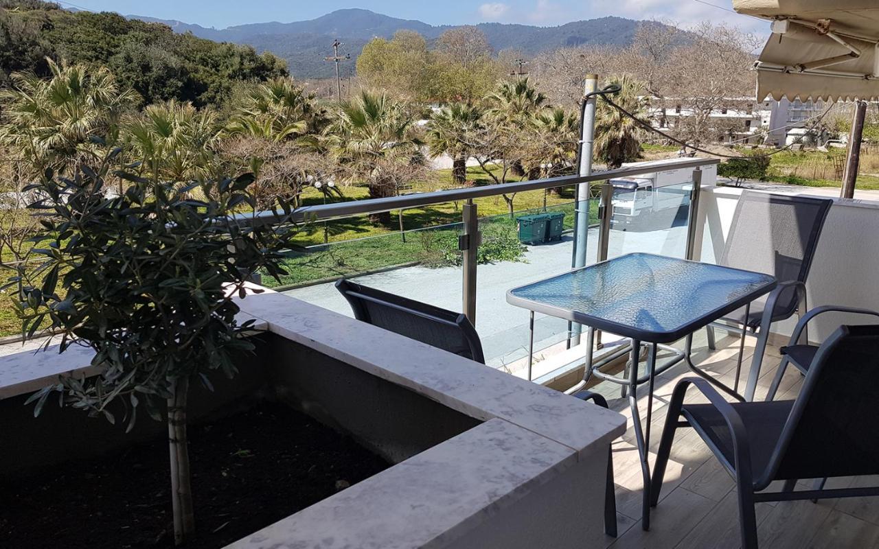 Sarti Holidays Apartment Luaran gambar
