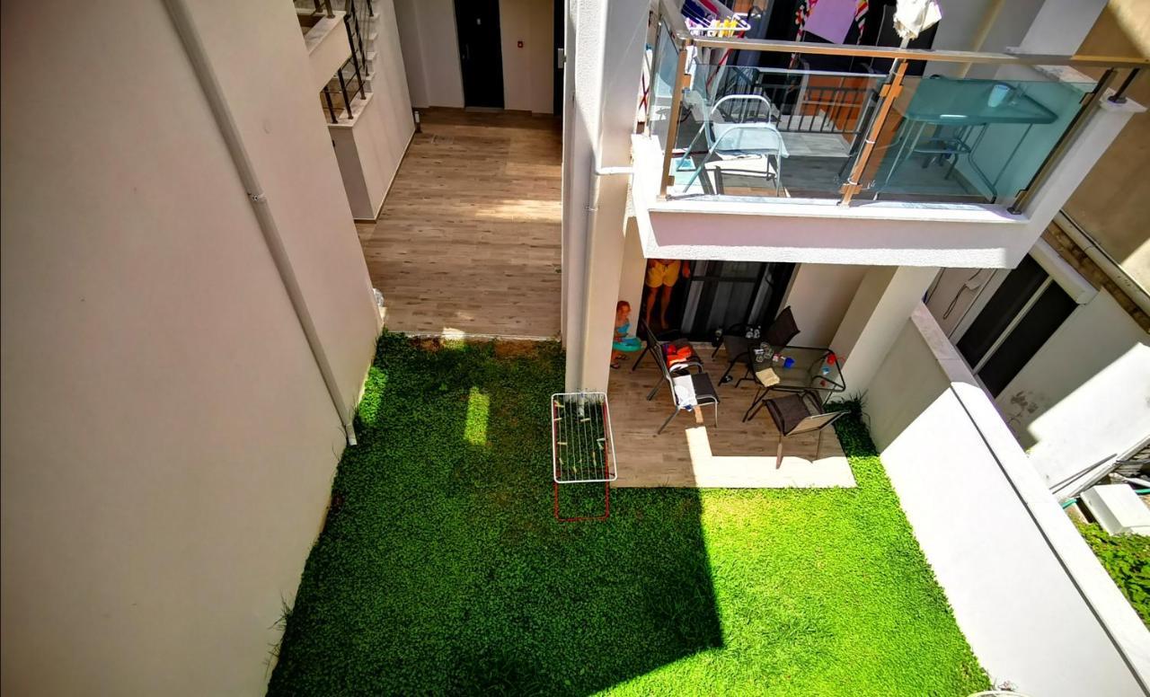 Sarti Holidays Apartment Luaran gambar